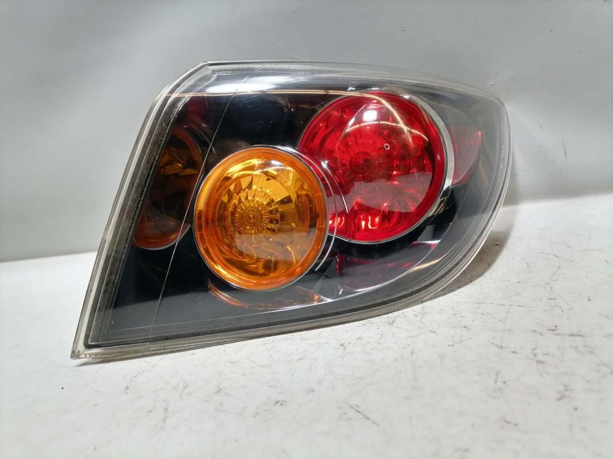 Mazda 3 BK original R&uuml;cklicht R&uuml;ckleuchte rechts Flie&szlig;heck Vorfacelift BJ05